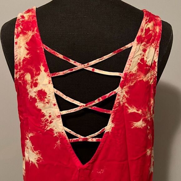 Forever 21 Women's Red Tie Dye Metallic Studs Back Cut-out Tank Top - Picture 5 of 8